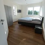 شقة Weinrebenblick