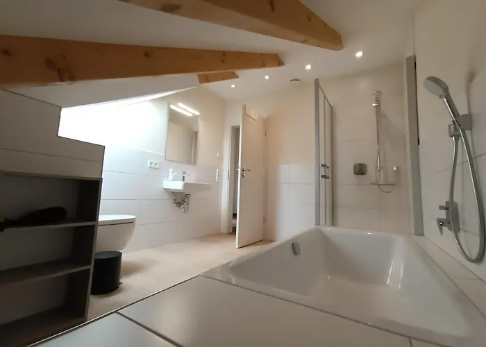 Weinrebenblick 迈卡默