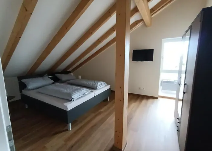 Weinrebenblick Lägenhet *